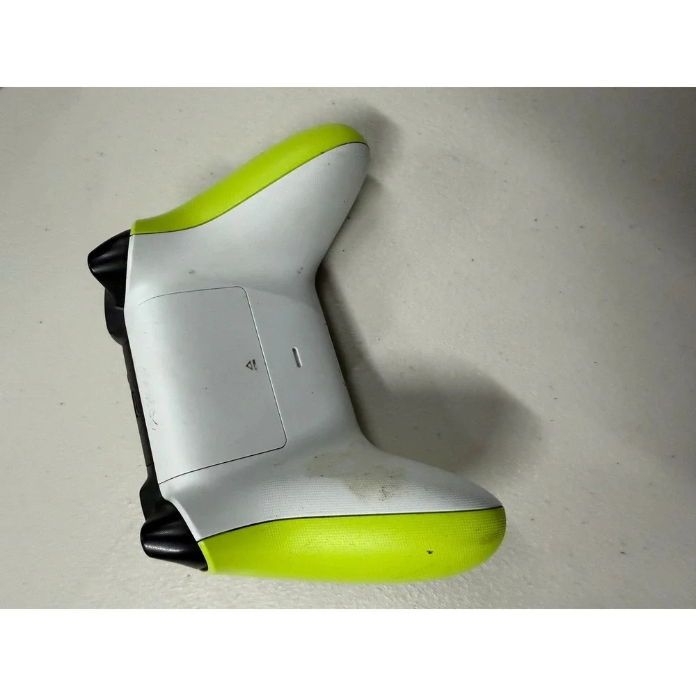 Microsoft Xbox Wireless Controller Electric Volt Neon Yellow Series X S One PC